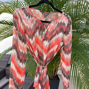 Tommy Bahama Casual Vacation  blouse 100 % silk